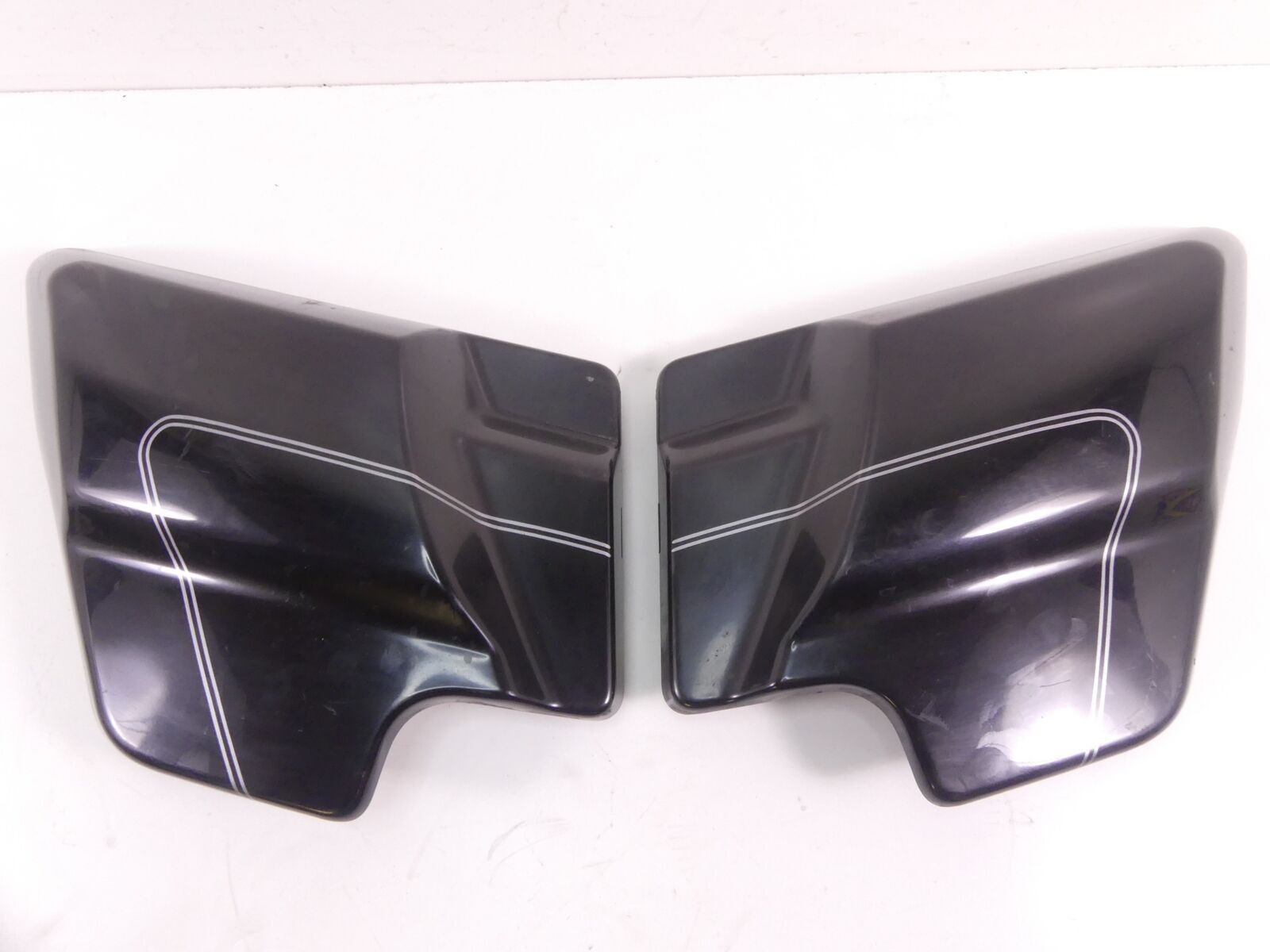 2009 Harley Touring FLHTCU Electra Glide Side Cover Fairing Set 66670-09BHY {{ shop.shopifyCountryName }} - Mototech271
