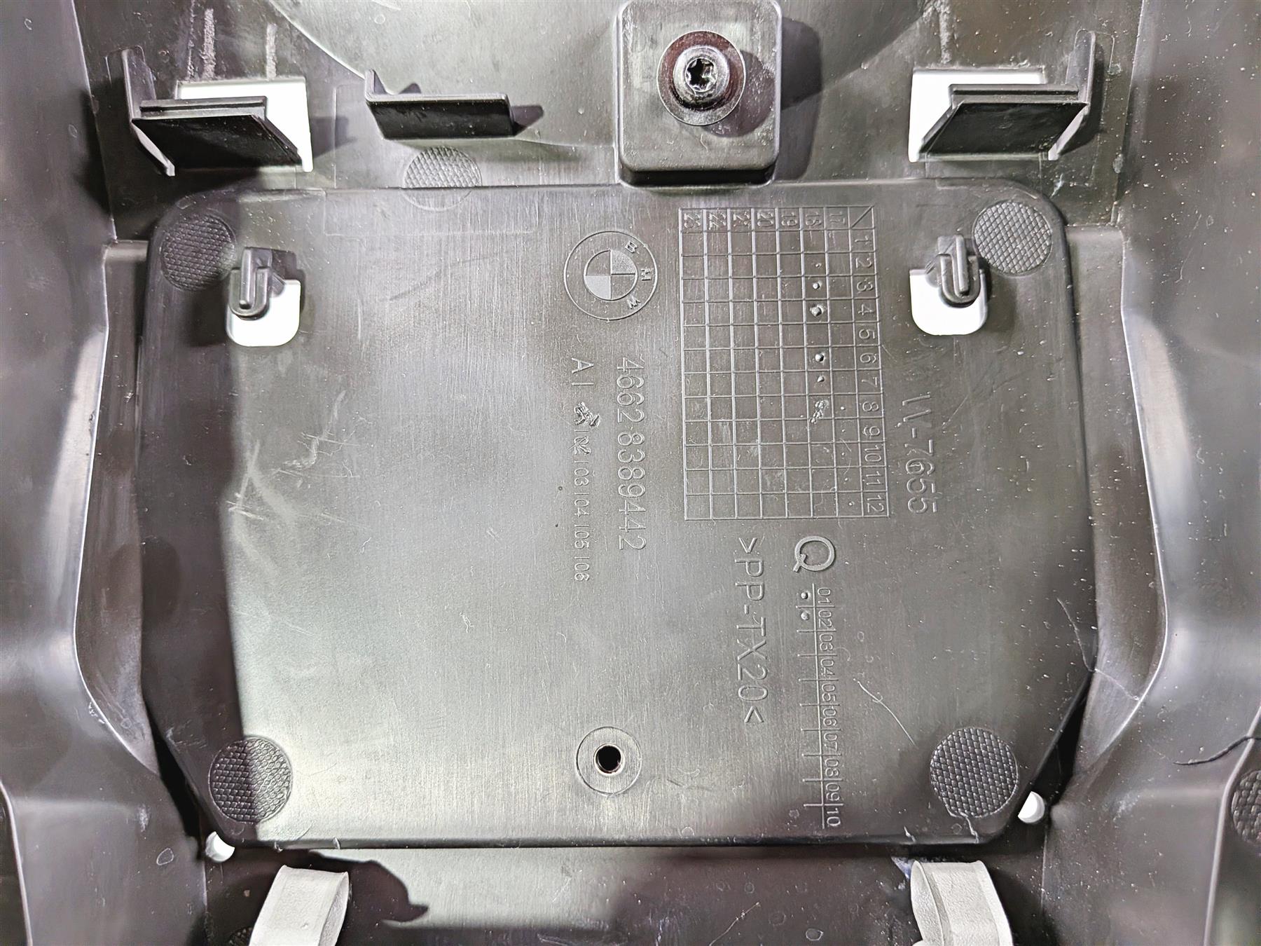 2019 BMW R1250GS K50 Black Rear Subframe Inner Fender Set 46518354222 {{ shop.shopifyCountryName }} - Mototech271