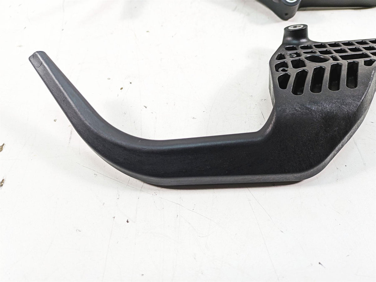 2020 KTM 1290 Super Adventure R Rear Passenger Grab Handle Set 6031200810030 {{ shop.shopifyCountryName }} - Mototech271
