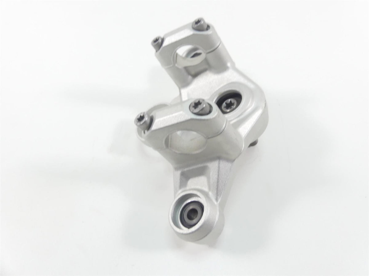 2019 BMW R1250GS K50 Upper Triple Tree Steering Clamp 31428555849 {{ shop.shopifyCountryName }} - Mototech271