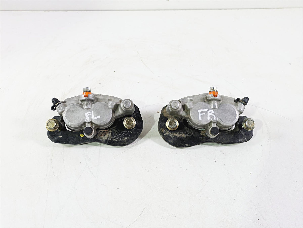 2018 Can Am Maverick X3 XRC Turbo R Front Brake Caliper Set 705601462 705601463 {{ shop.shopifyCountryName }} - Mototech271