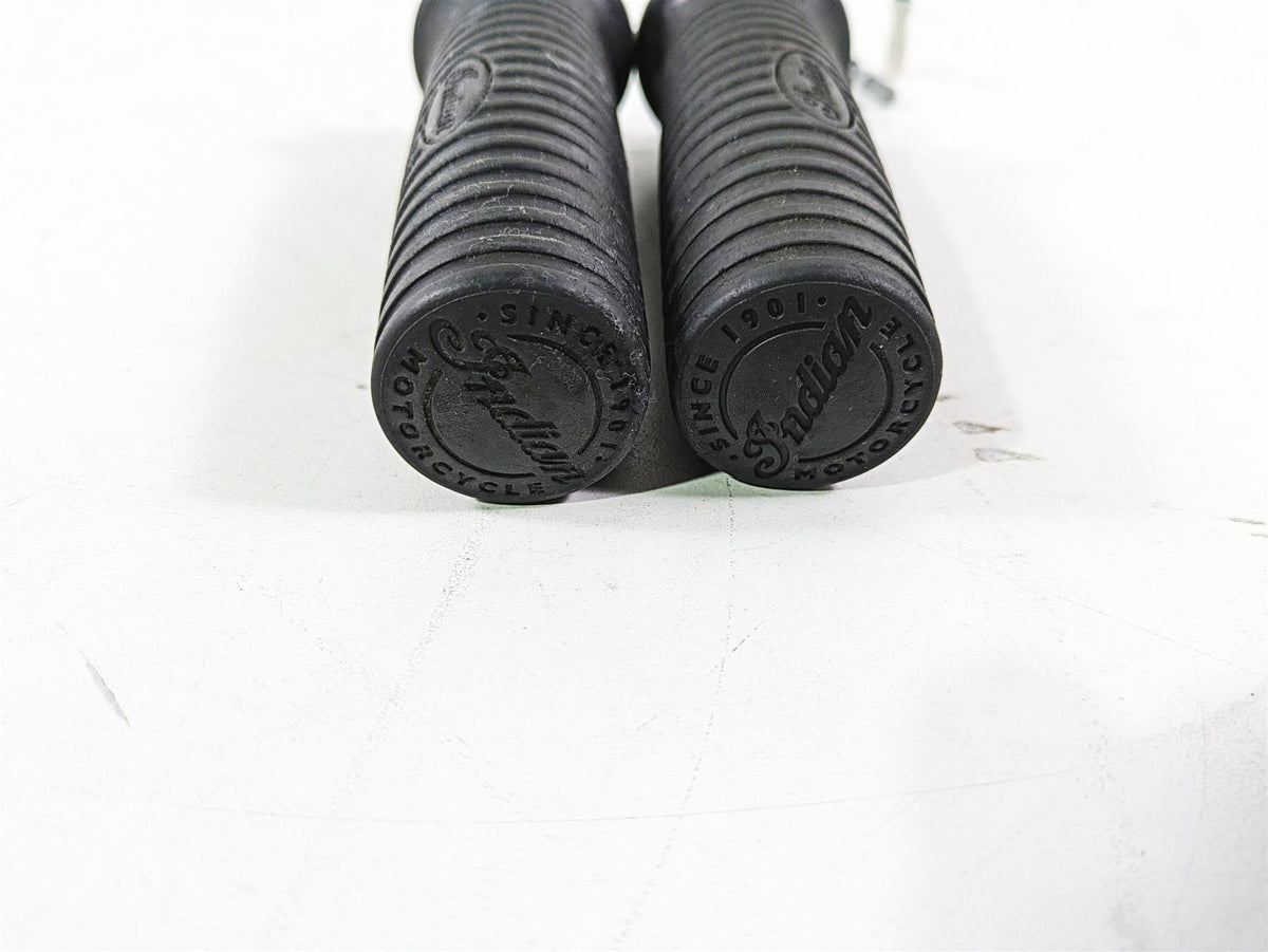 2018 Indian Chieftain Dark Horse Heated Left Right Hand Grip Set 5416650 {{ shop.shopifyCountryName }} - Mototech271