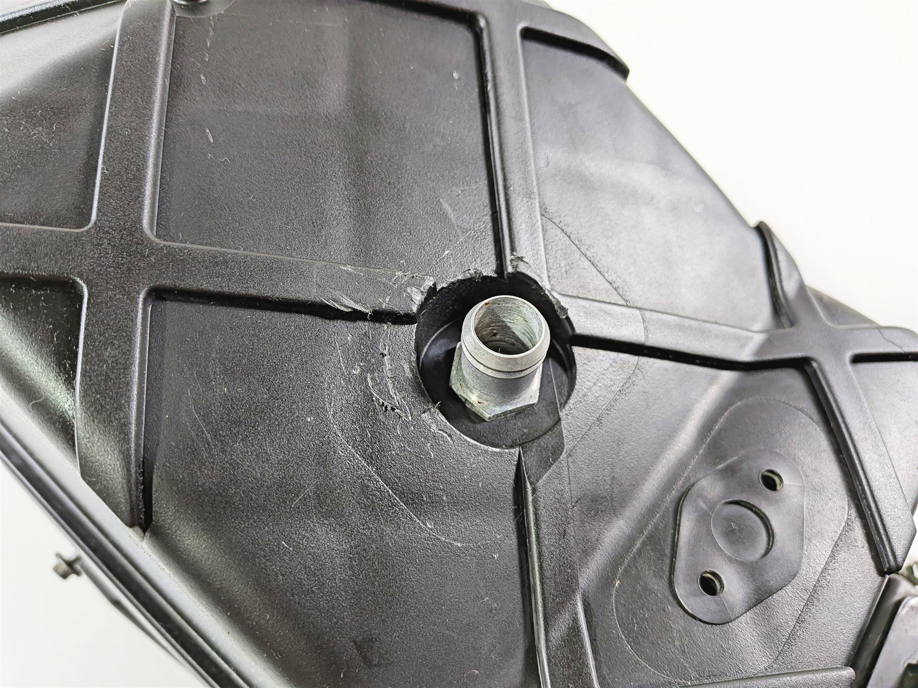 2005 KTM 950 LC8 Adventure Air Cleaner Filter Breather Box 60006002000 {{ shop.shopifyCountryName }} - Mototech271