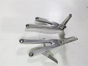 2017 Honda CBR600RR Rear Passenger Footpeg Set 50750-MFJ-D00 50760-MFJ-D00