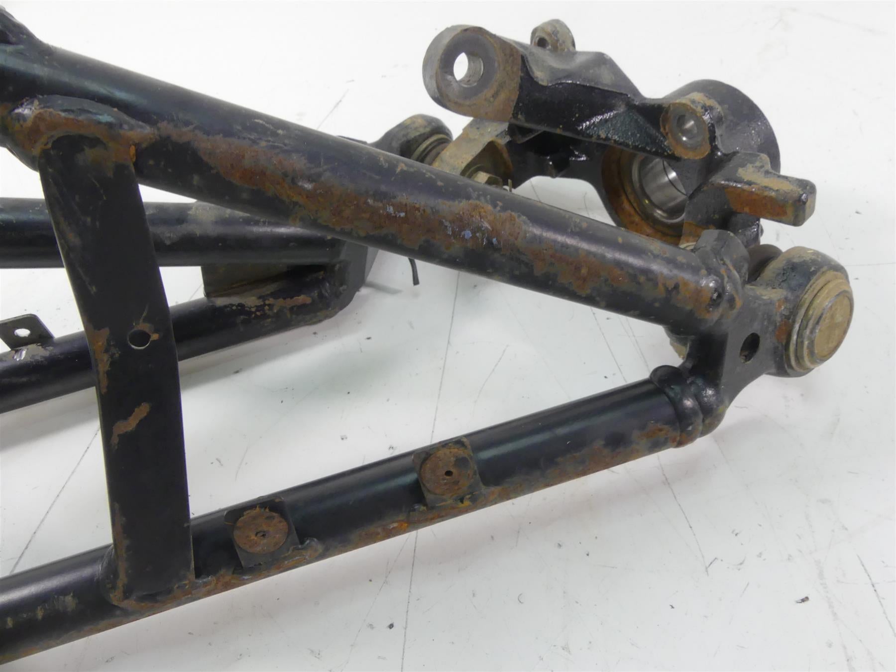 2020 Can-Am Commander 1000R XT Front Right Knee Control Arm Assembly 705401549 {{ shop.shopifyCountryName }} - Mototech271