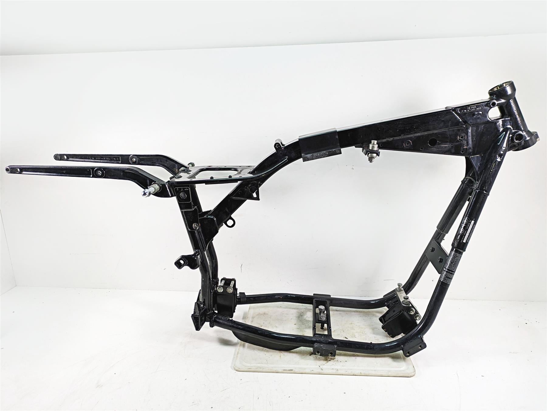 2005 Harley Dyna FXDL Low Rider Straight Main Frame Chassis With Clear Texas Title - 32 Dgr 47427-04BHP {{ shop.shopifyCountryName }} - Mototech271