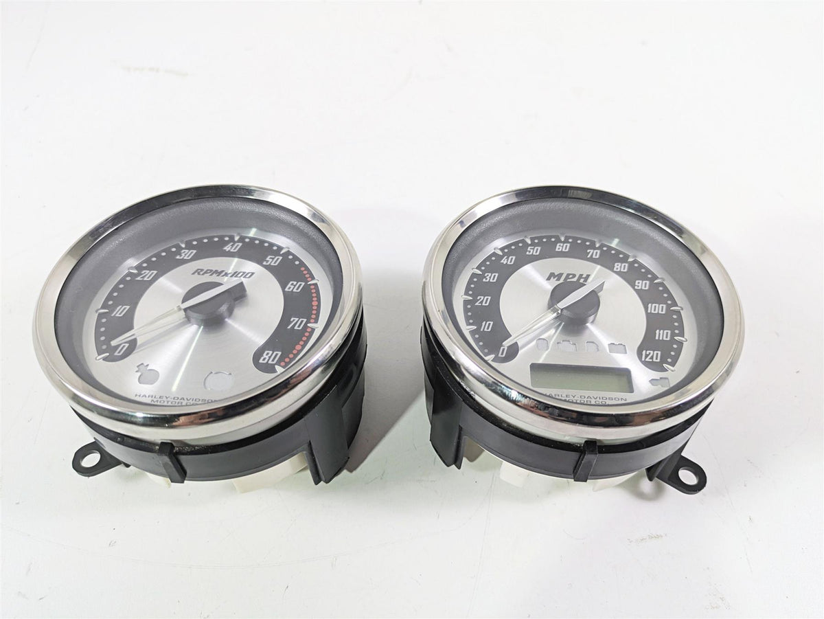 2010 Harley Touring FLHXSE CVO Street Glide Speedo Tacho Gauges Set 61k 67516-09 {{ shop.shopifyCountryName }} - Mototech271