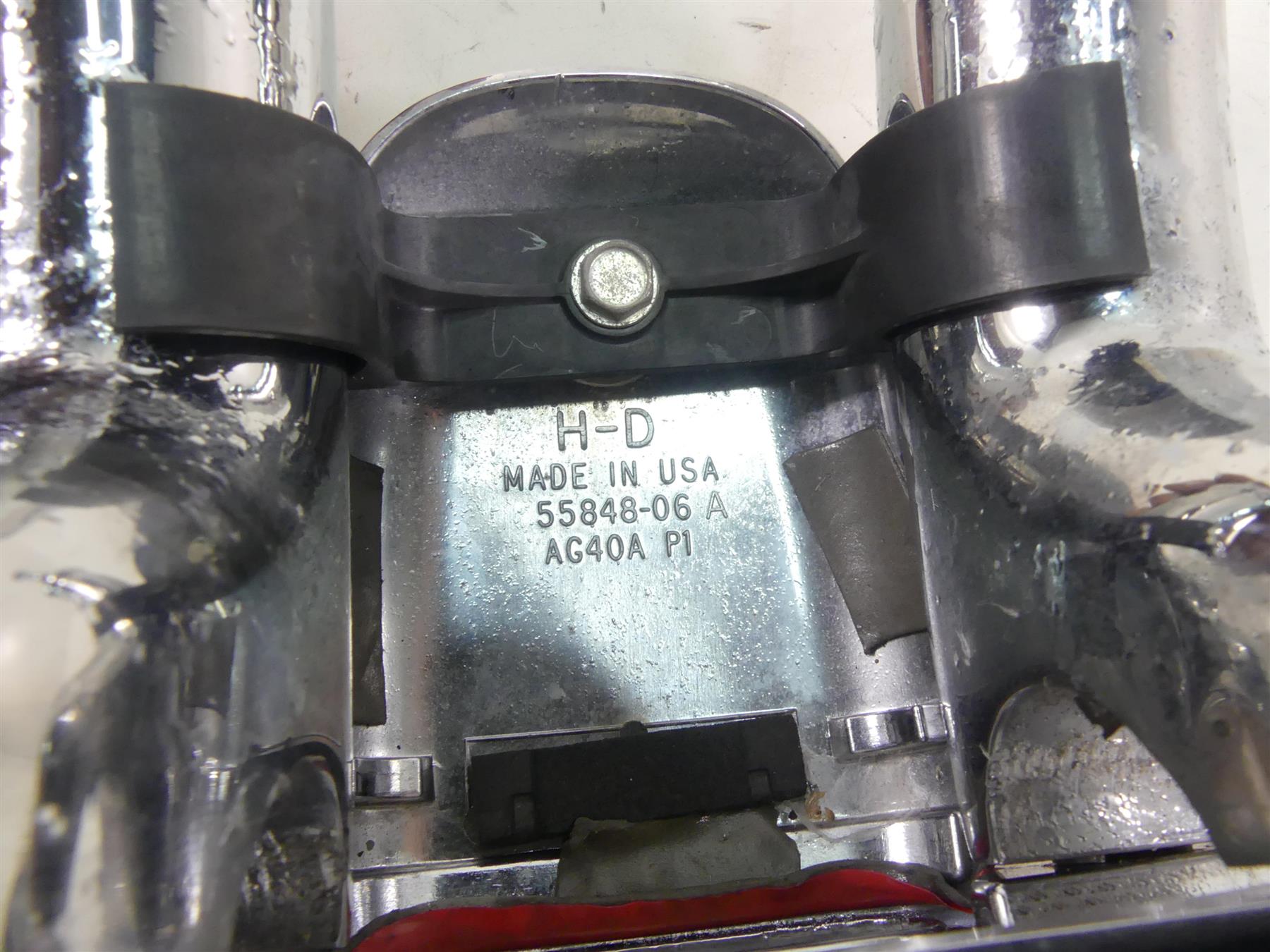 2009 Harley FXDL Dyna Low Rider Handlebar Holder Riser Set 55848-06 {{ shop.shopifyCountryName }} - Mototech271