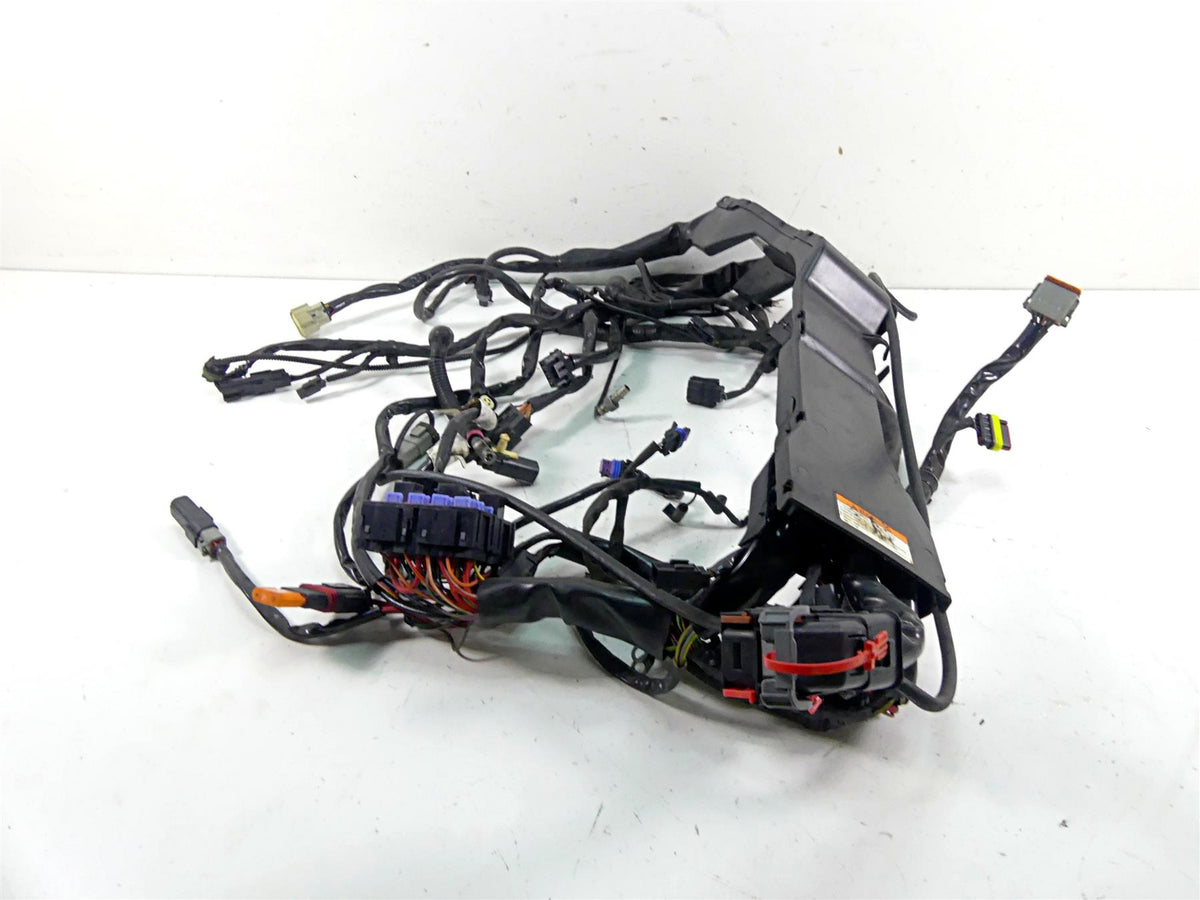 2011 Harley Touring FLTRX Road Glide Main Wiring Harness Abs - Read 70127-10A {{ shop.shopifyCountryName }} - Mototech271