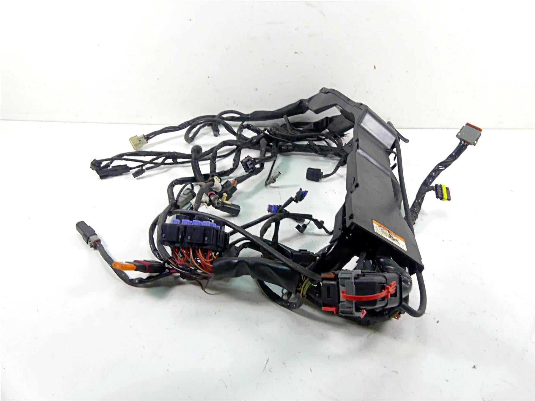 2011 Harley Touring FLTRX Road Glide Main Wiring Harness Abs - Read 70127-10A {{ shop.shopifyCountryName }} - Mototech271