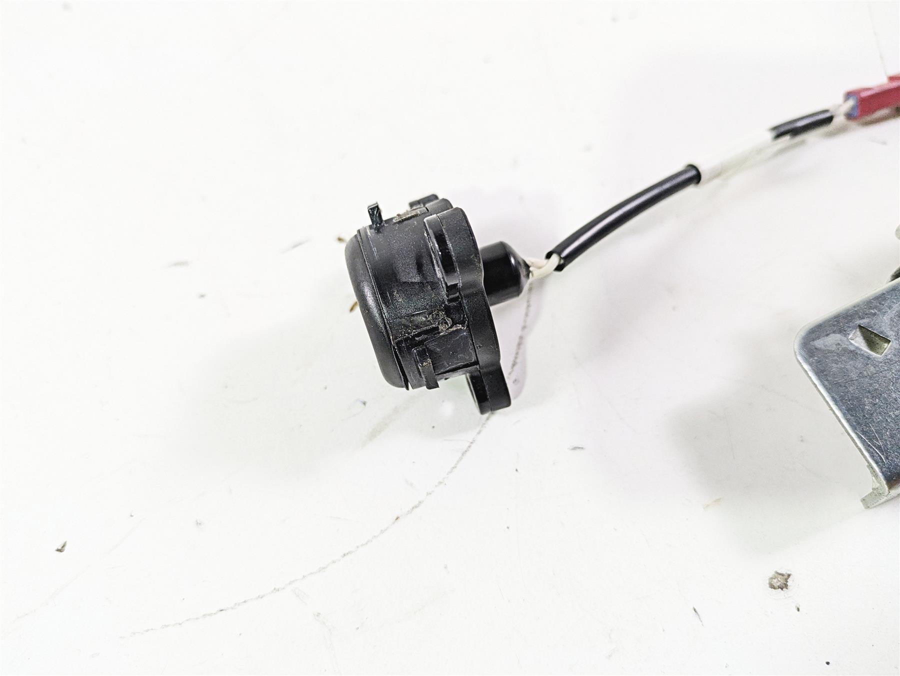 2022 KTM 1290 Super Adventure S Keyless Seat Release Button 6190705000 {{ shop.shopifyCountryName }} - Mototech271