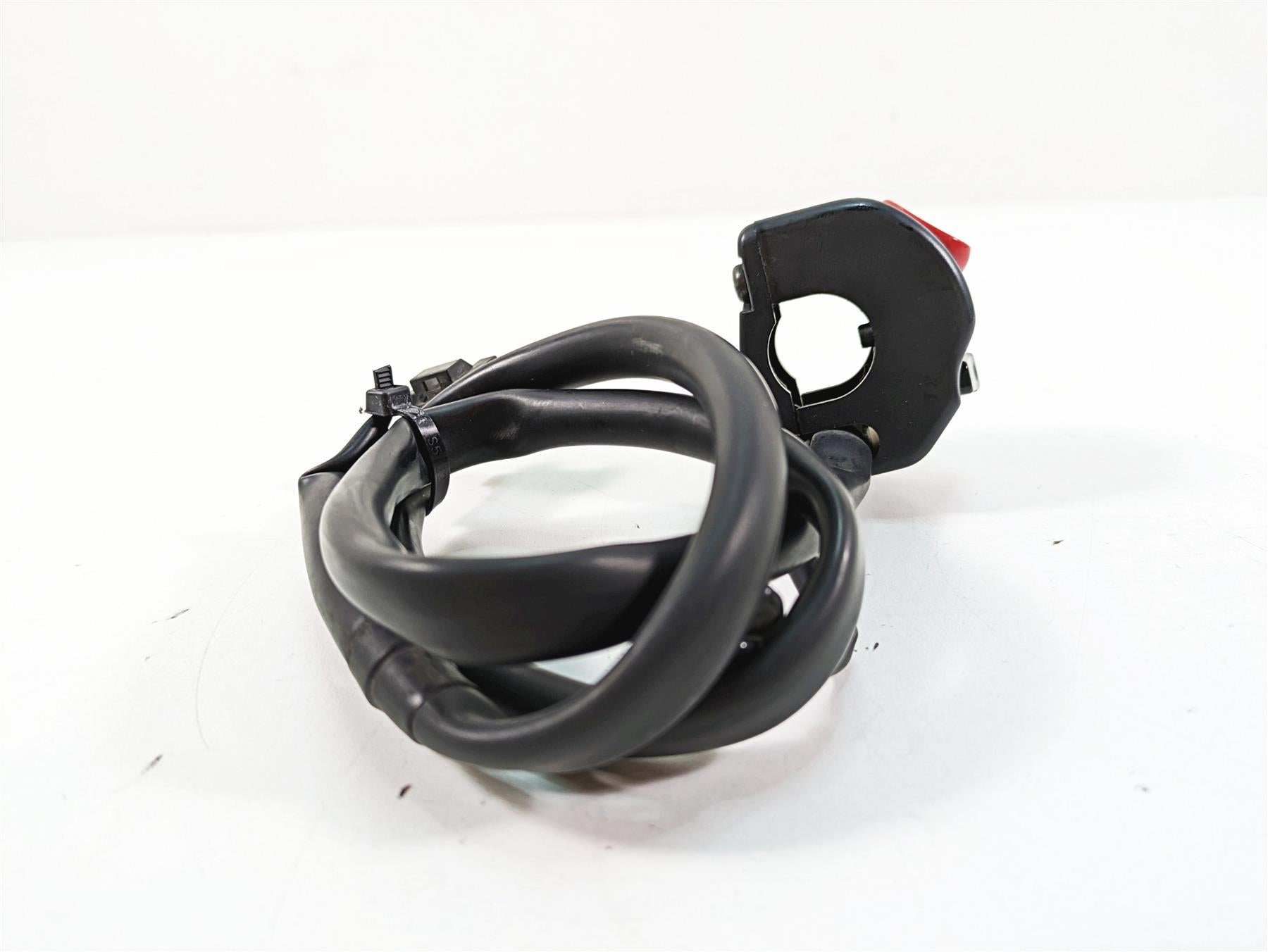 2012 Triumph Tiger 800XC ABS Right Hand Start Stop Control Switch -Read T2049255 {{ shop.shopifyCountryName }} - Mototech271
