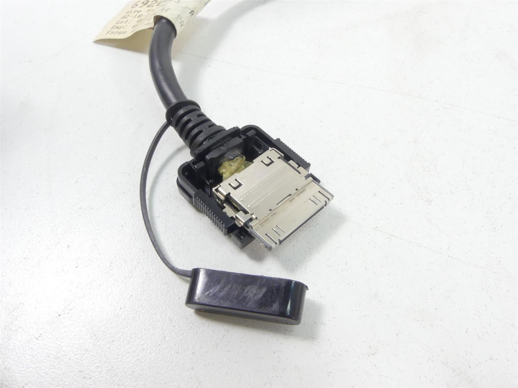 2012 Harley CVO FLHX SE3 Street Glide Harman Kardon IPod Module 72647-11 {{ shop.shopifyCountryName }} - Mototech271