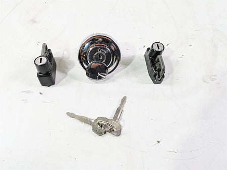 2004 Yamaha XVZ1300 Royal Star Gas Cap Helmet Locl & Key Set {{ shop.shopifyCountryName }} - Mototech271