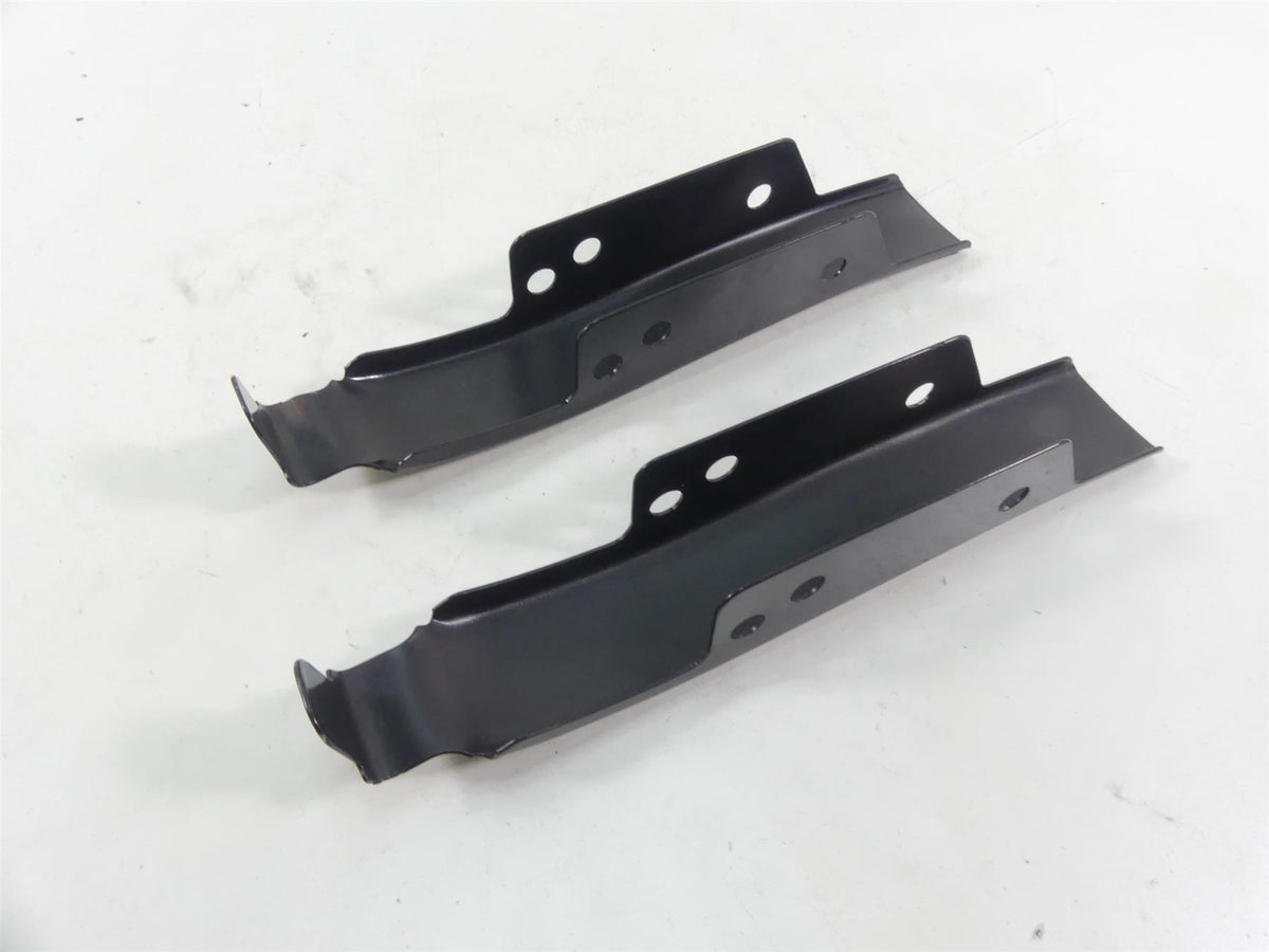 2004 Harley FLHTC SE CVO Electra Glide Rear Fender Frame Infill Cover 91418-04 {{ shop.shopifyCountryName }} - Mototech271
