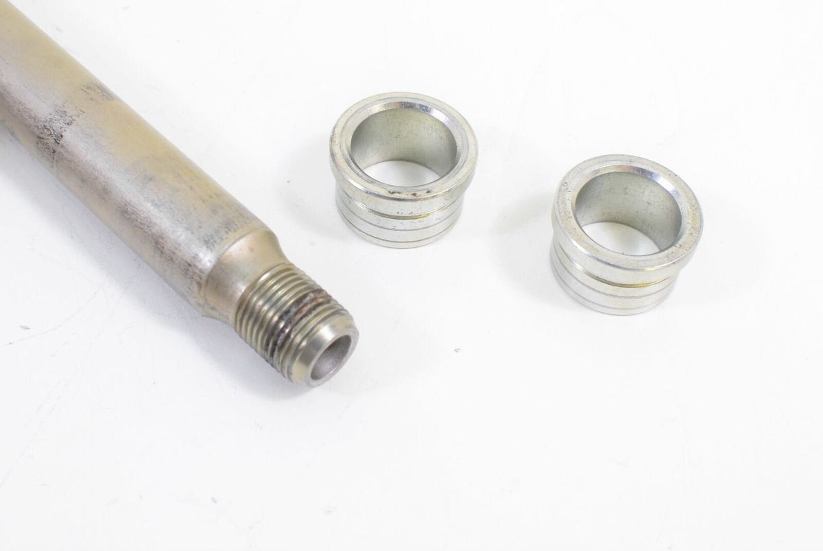 2009 Yamaha XV1700 PC Road Star Warrior Front 22mm Axle Spindle 4XV-25181-10-00 {{ shop.shopifyCountryName }} - Mototech271