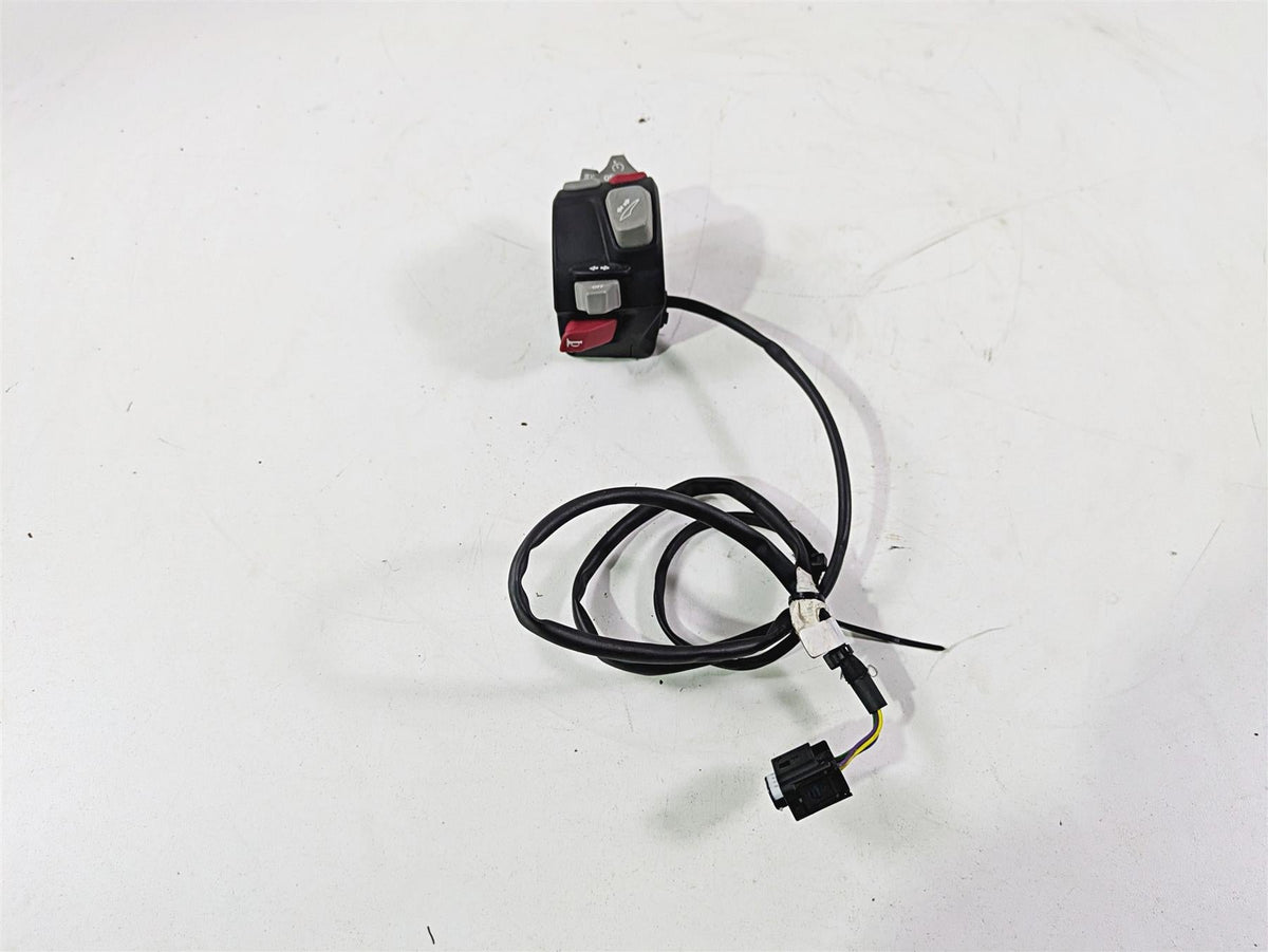 2010 BMW R1200RT K26 Left Windshield Blinker Cruise Control Switch 61318546203 {{ shop.shopifyCountryName }} - Mototech271