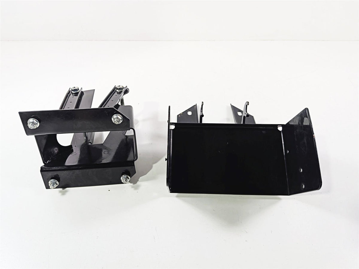 2004 Harley Touring FLTRI Road Glide Front Fairing Mount Holder Carrier 58530-04-Mototech271