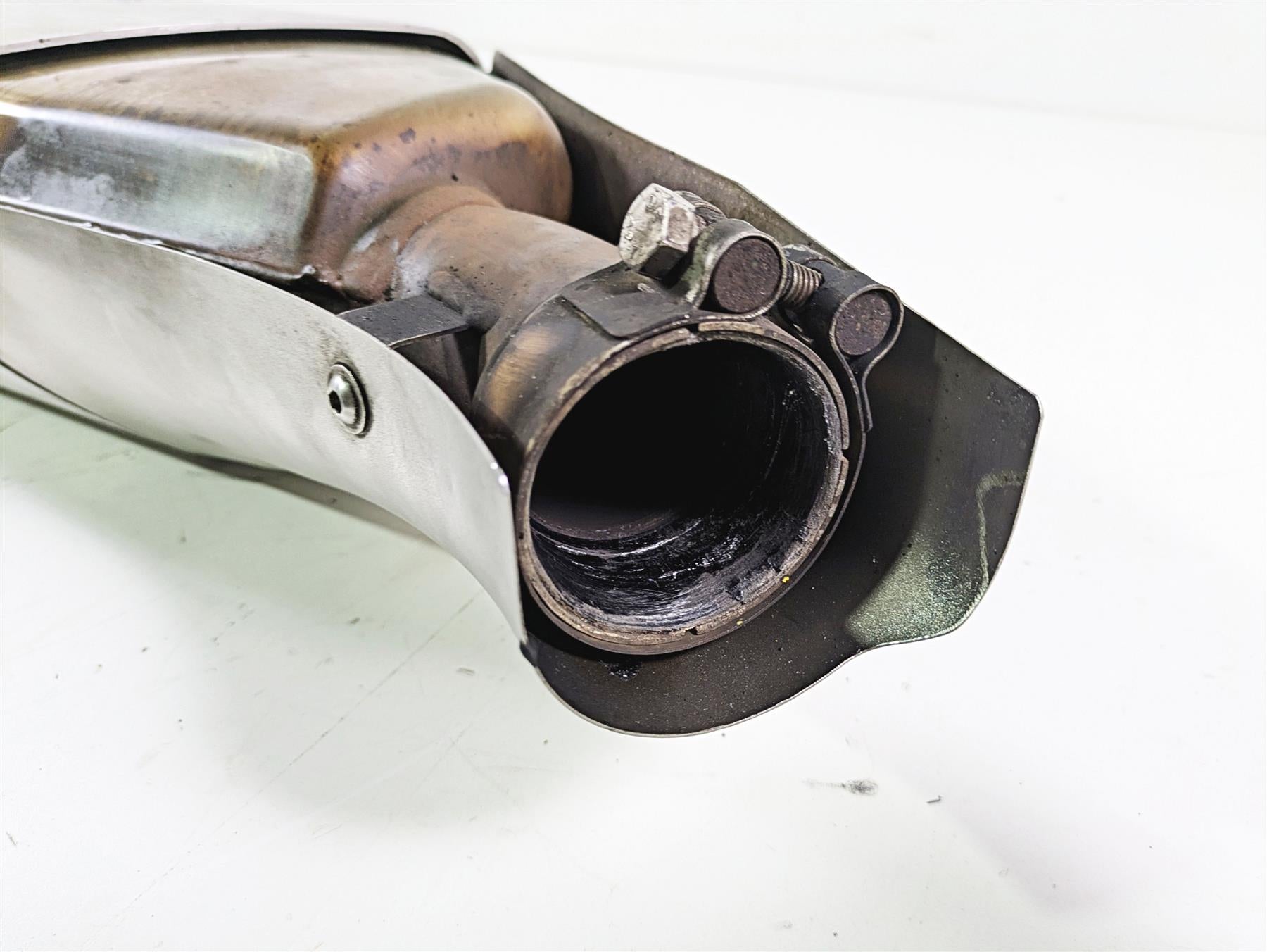 2016 Moto Guzzi Stelvio 1200 8V NTX Exhaust Muffler Pipe Silencer 886307 {{ shop.shopifyCountryName }} - Mototech271