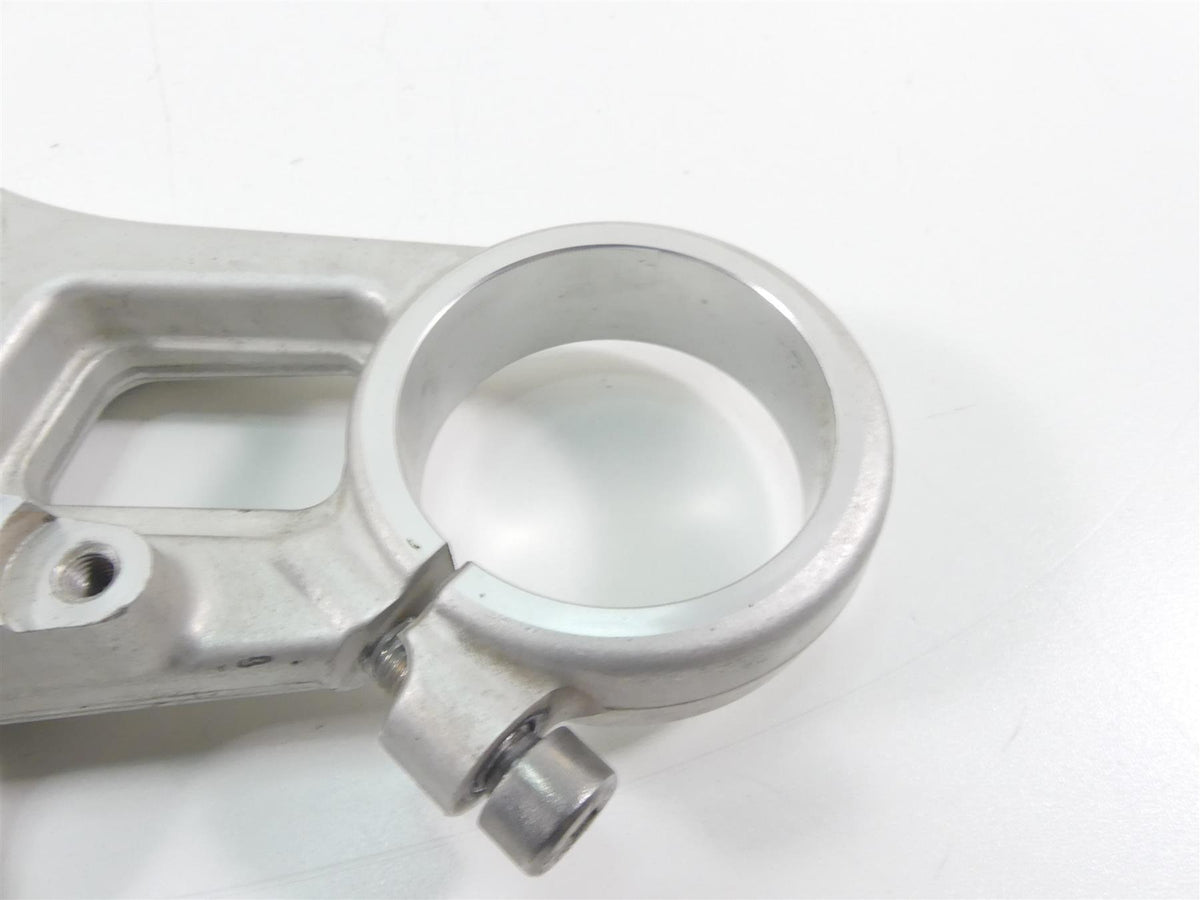 2006 Triumph Daytona 675 Upper Triple Tree Steering Clamp 50mm T2049170 {{ shop.shopifyCountryName }} - Mototech271