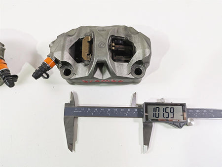 2024 Triumph Tiger 900 GT Brembo M4 Front Brake Caliper Set 101mm T2028670 {{ shop.shopifyCountryName }} - Mototech271