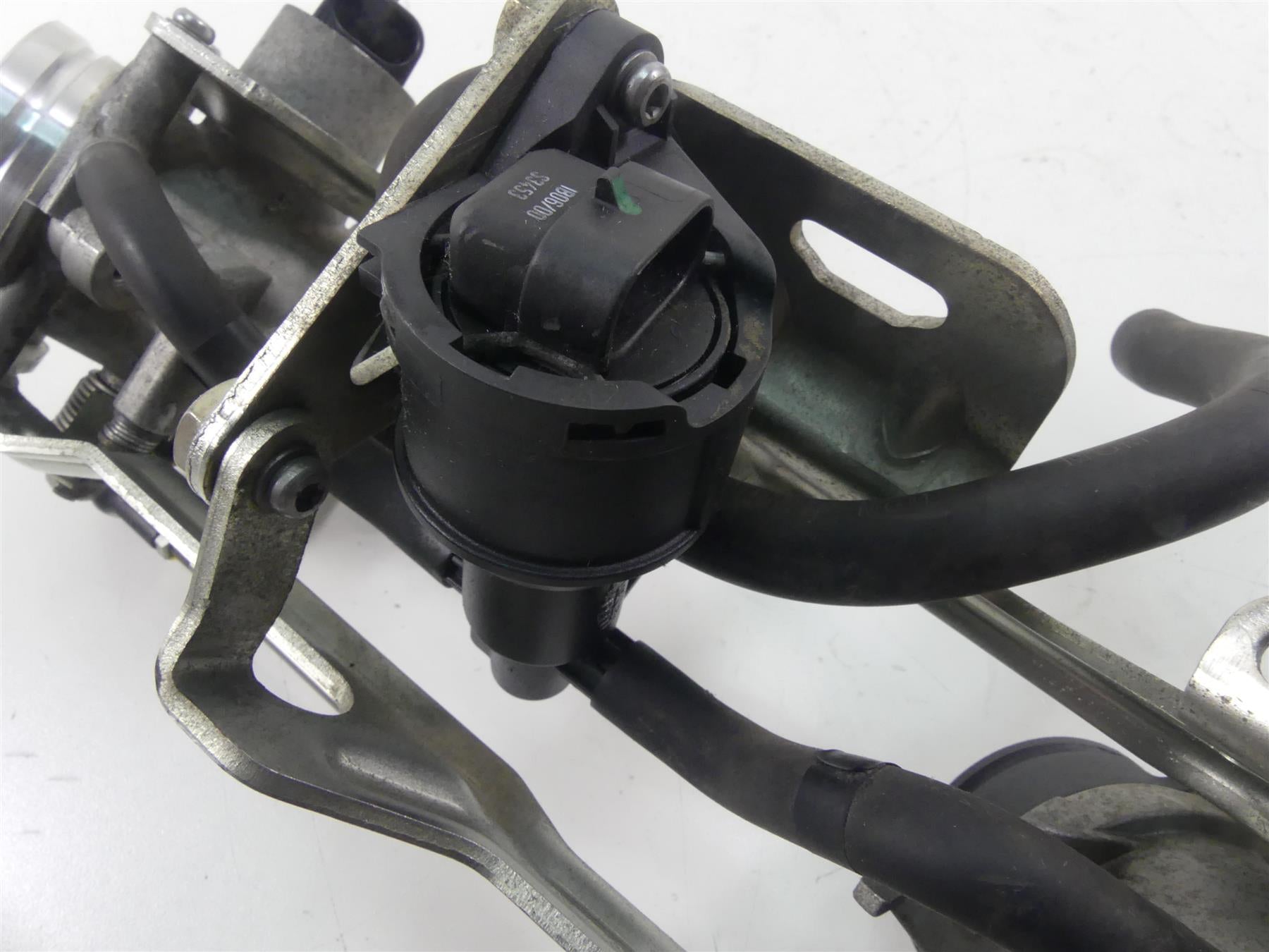 2014 Moto Guzzi Griso 1200 SE 8V Throttle Body Bodies Fuel Injection Set 873904 {{ shop.shopifyCountryName }} - Mototech271