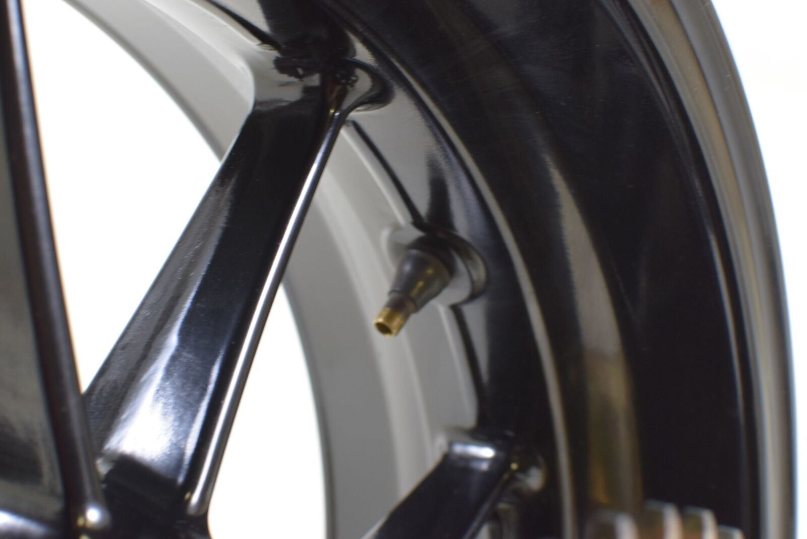 2014 BMW S1000 RR K46 Rear Wheel Rim Straight 17x6 36318548895 {{ shop.shopifyCountryName }} - Mototech271