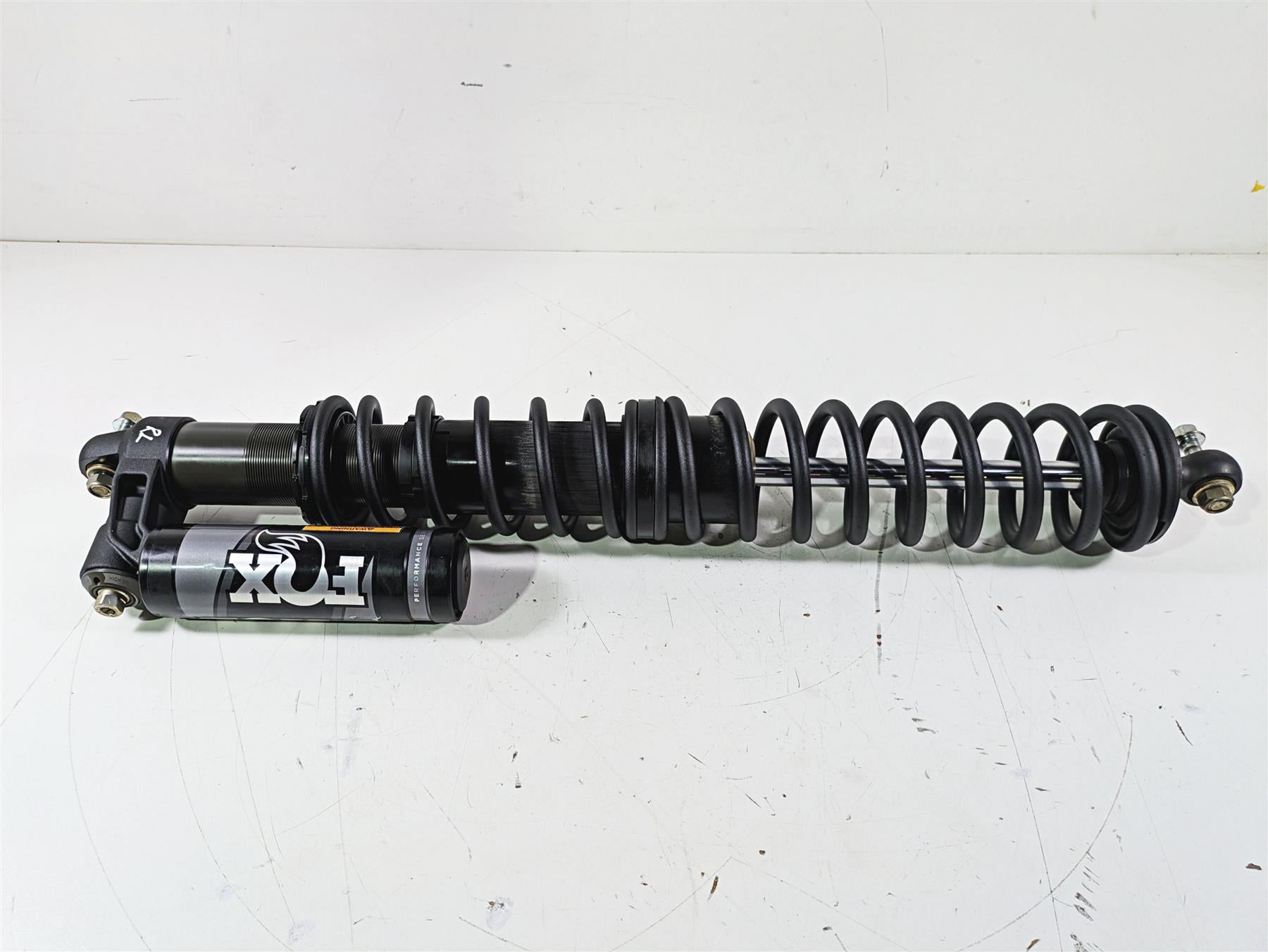 2022 Yamaha YXZ1000 R Fox Left Rear Shock Damper 531miles B5H-F2203-01 {{ shop.shopifyCountryName }} - Mototech271