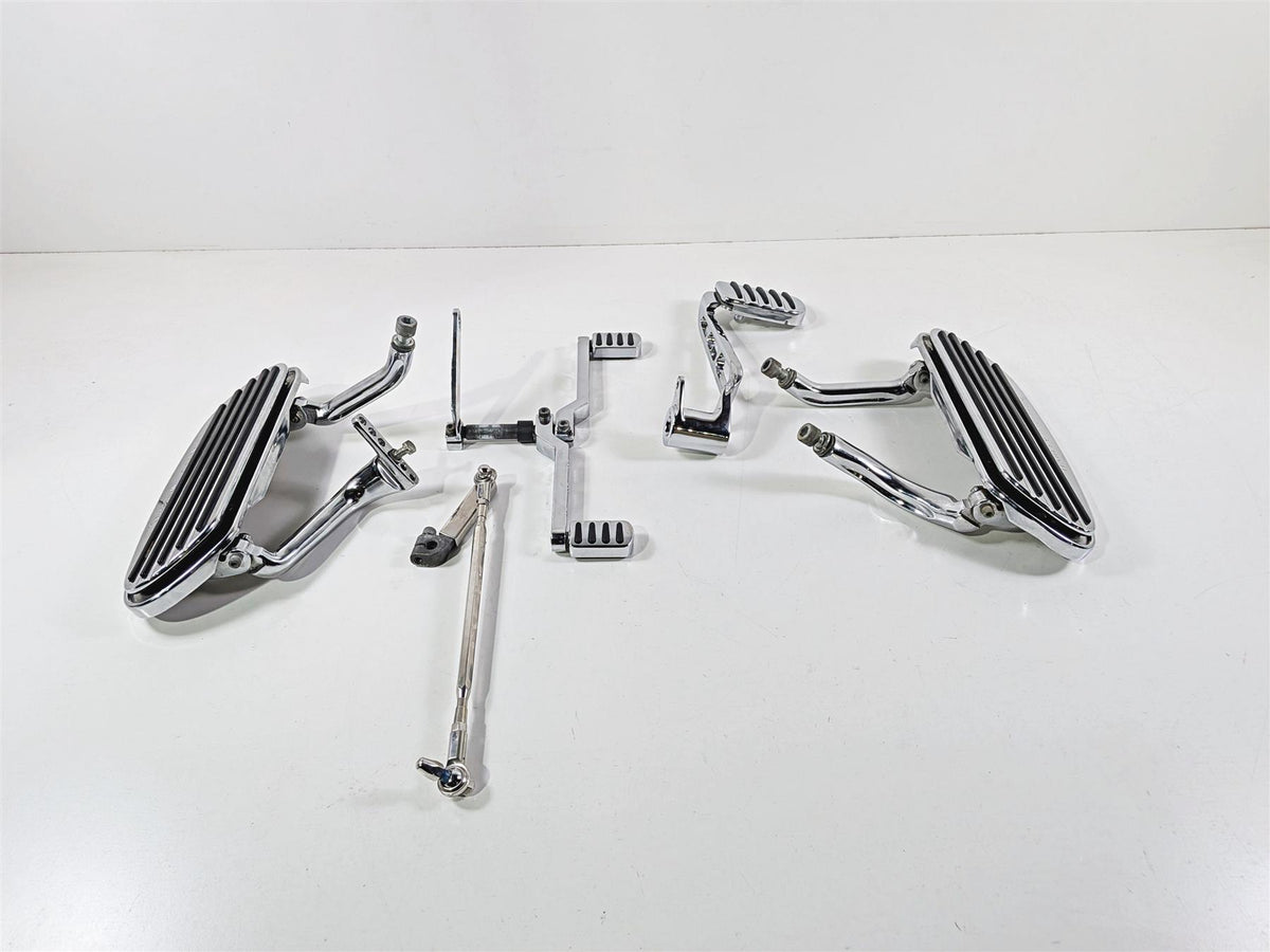 2006 Harley Touring FLHTCU SE CVO Electra Glide Left Floorboard Set 51055-04-Mototech271