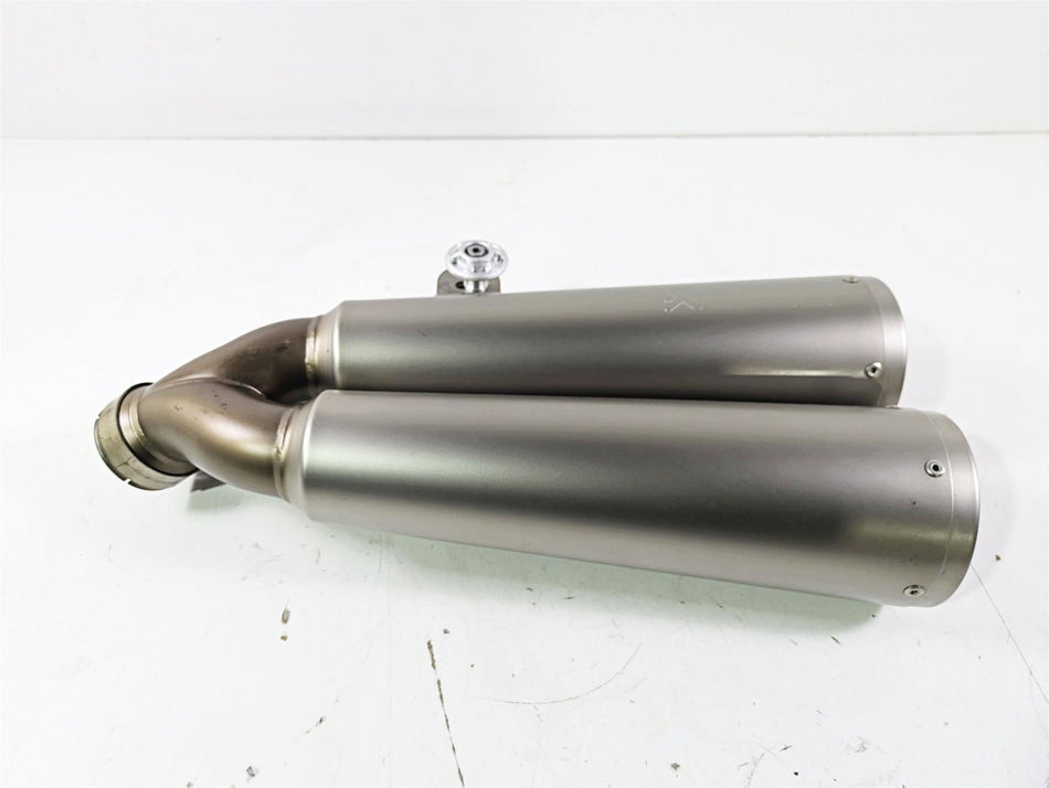 2015 BMW R nineT K21 Nice Akrapovic Oem Exhaust Pipe Muffler 18518544817 {{ shop.shopifyCountryName }} - Mototech271