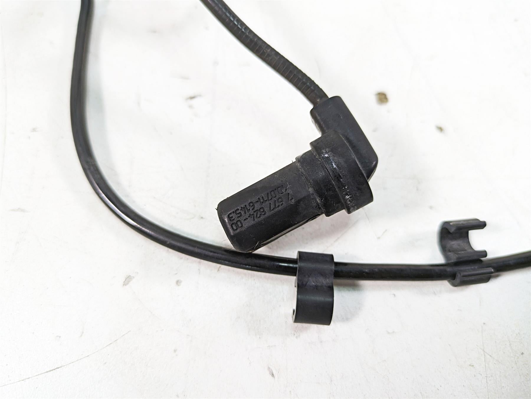 2007 BMW R1200GS K255 Adv Front Wheel Speed Sensor 34527677824 {{ shop.shopifyCountryName }} - Mototech271