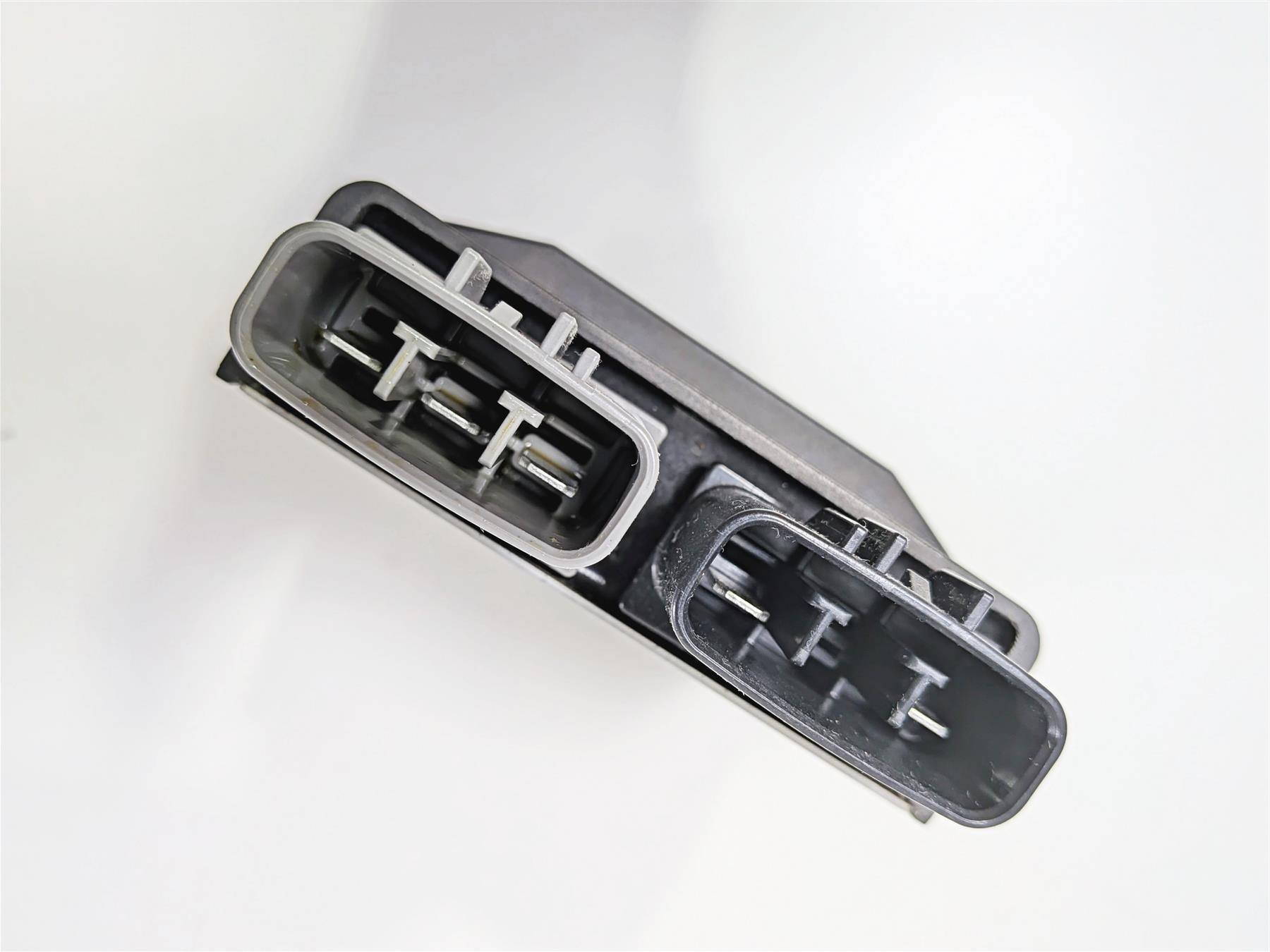 2016 BMW R1200 GS K50 Rectifier Voltage Regulator FH020AA 12318523367 {{ shop.shopifyCountryName }} - Mototech271