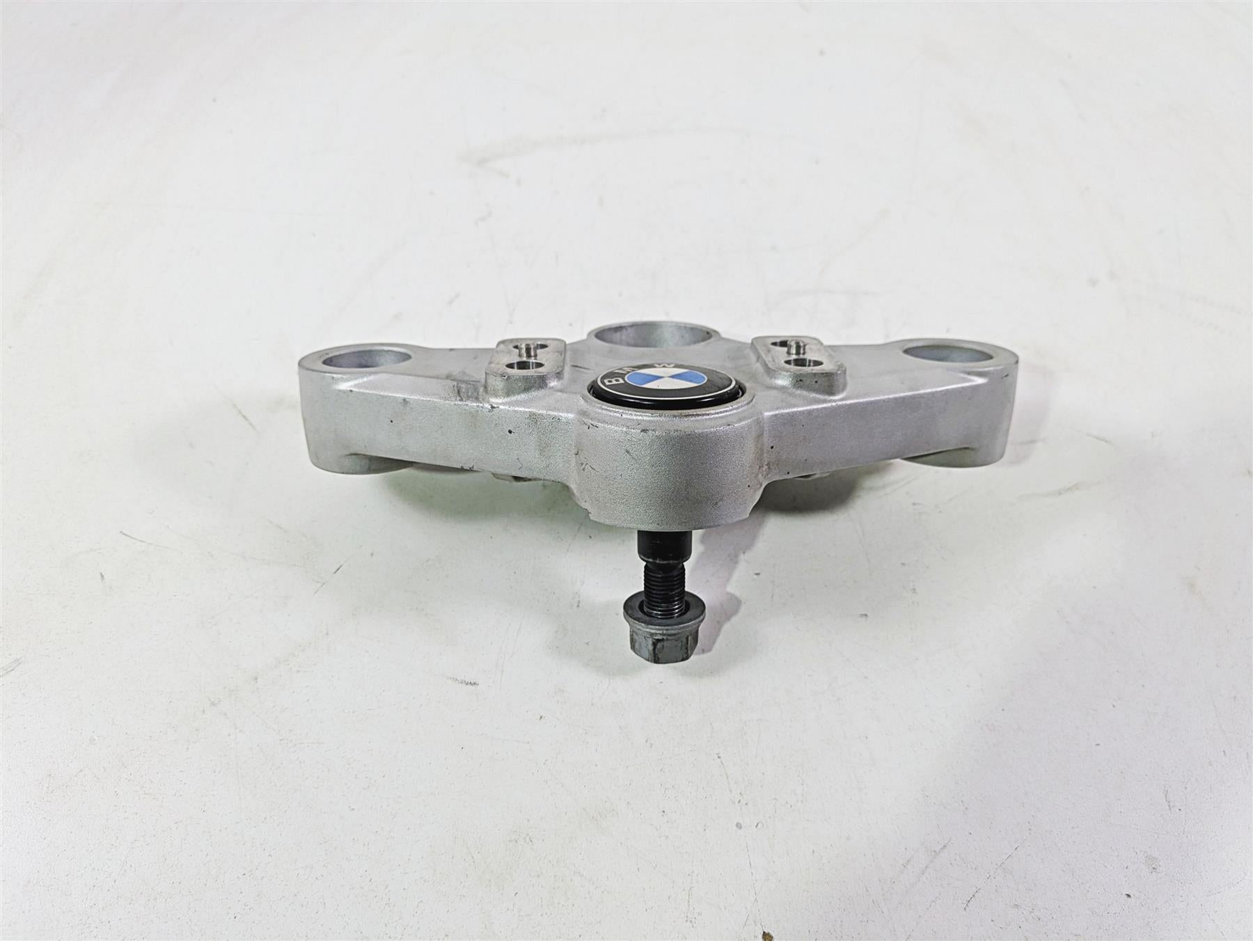 2009 BMW R1200GS K255 Adv Upper Triple Tree Steering Clamp 31427718170 {{ shop.shopifyCountryName }} - Mototech271