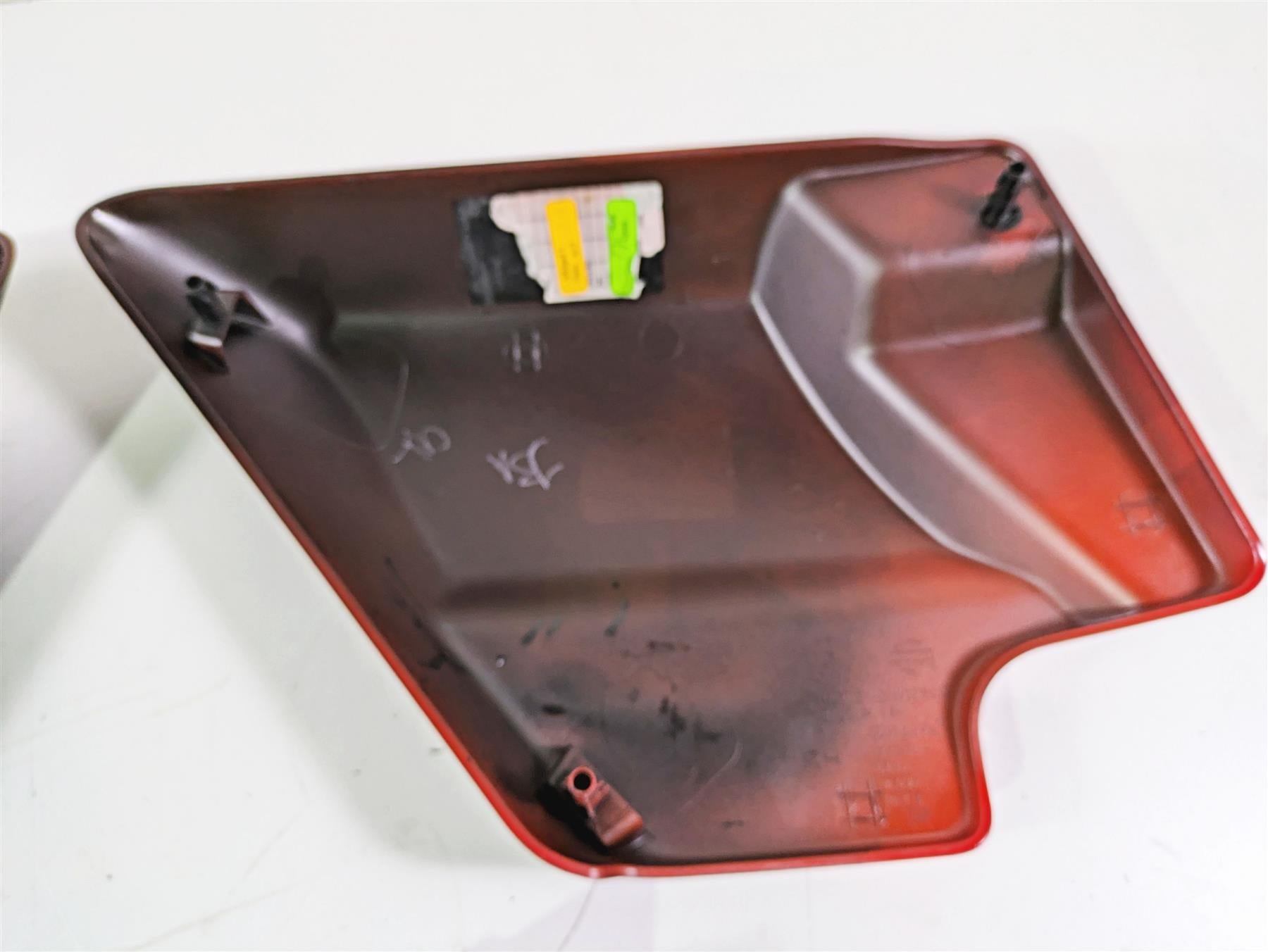 2017 Harley Touring FLHTKSE CVO E-Glide Side Cover Wind Deflector Set 66048-09A {{ shop.shopifyCountryName }} - Mototech271