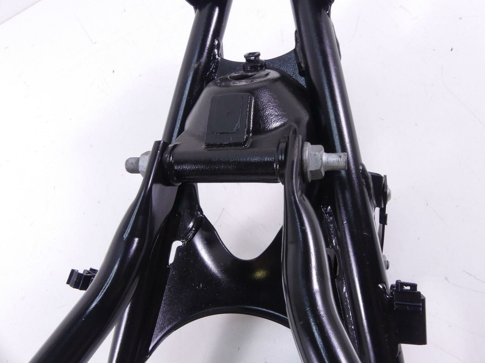 2011 BMW R1200GS R 1200 GS K25 Straight Main Frame Chassis Slvg 46517720198 {{ shop.shopifyCountryName }} - Mototech271