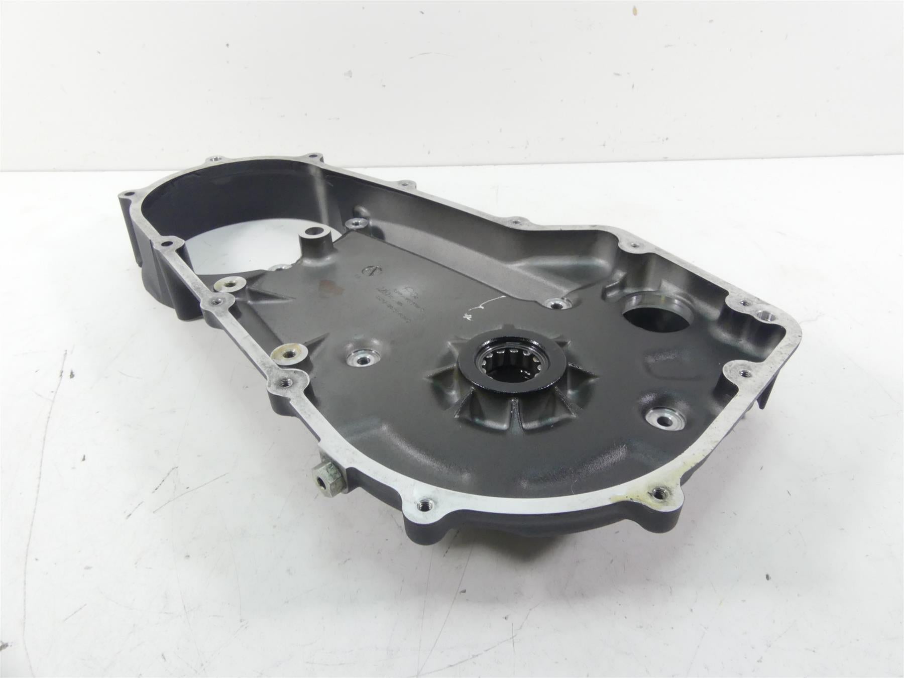 2017 Harley FLS Softail Slim Inner Primary Drive Clutch Cover 60681-06C {{ shop.shopifyCountryName }} - Mototech271