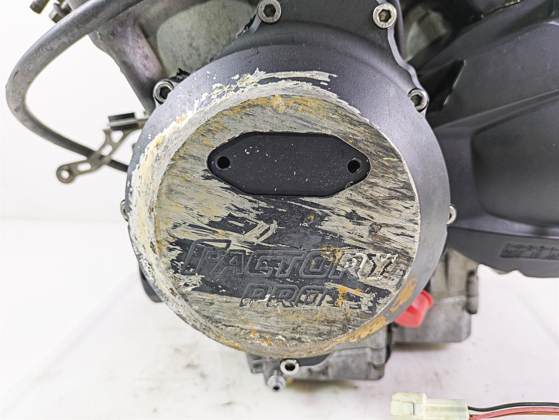 2002 Yamaha YZFR1 R1 Running Engine Tranny 5PW00 N508E - 26k 5PW-15100-00 {{ shop.shopifyCountryName }} - Mototech271