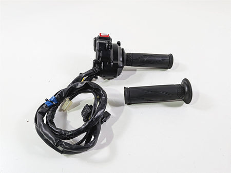2022 Yamaha YZF R1 R1M RN65 Right Hand Control Switch E-Throttle B3L-8291R-03-00-Mototech271