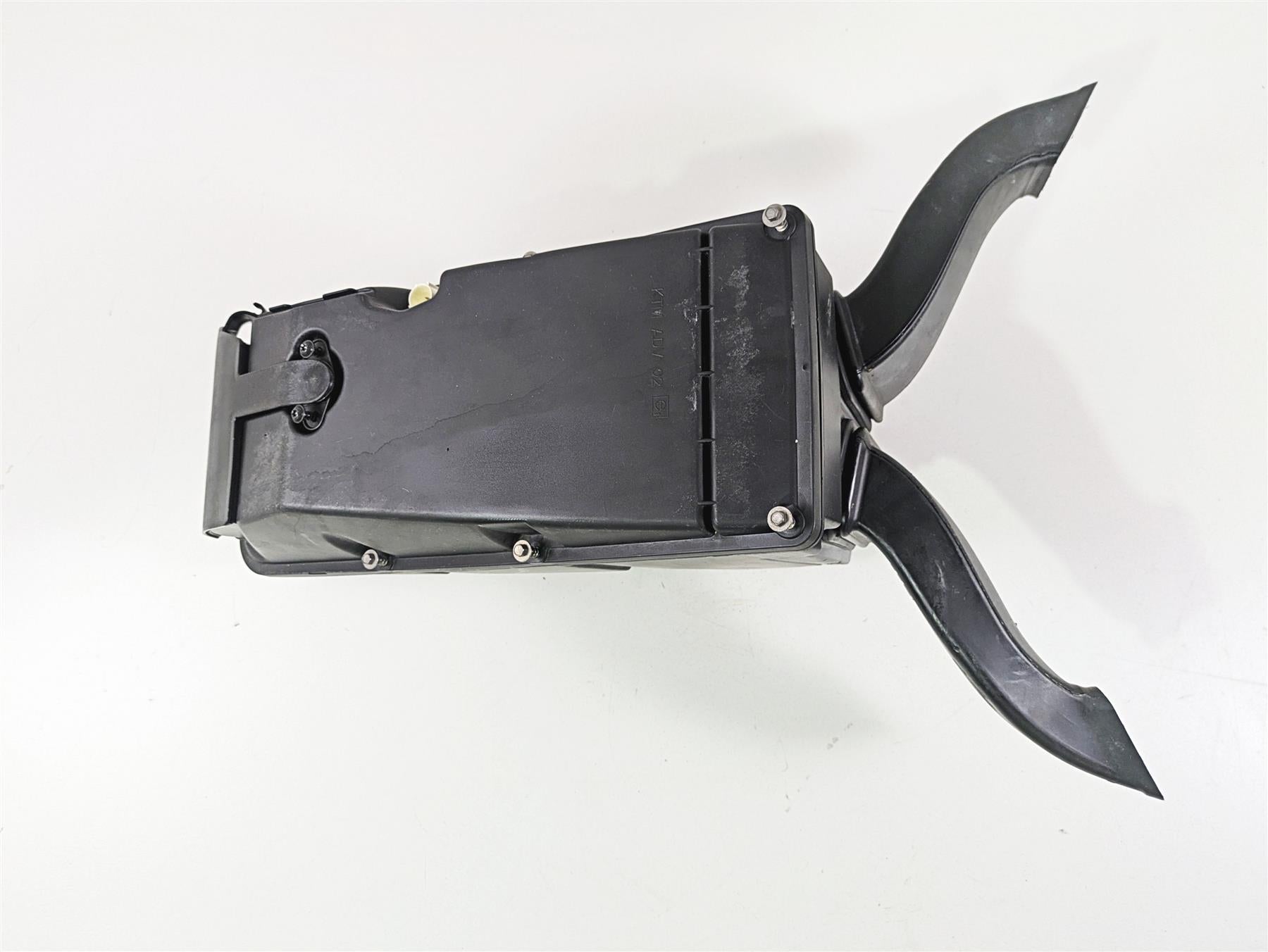 2018 KTM 1290 Super Duke R Air Box Cleaner Breather & Tubes 60306001200 {{ shop.shopifyCountryName }} - Mototech271