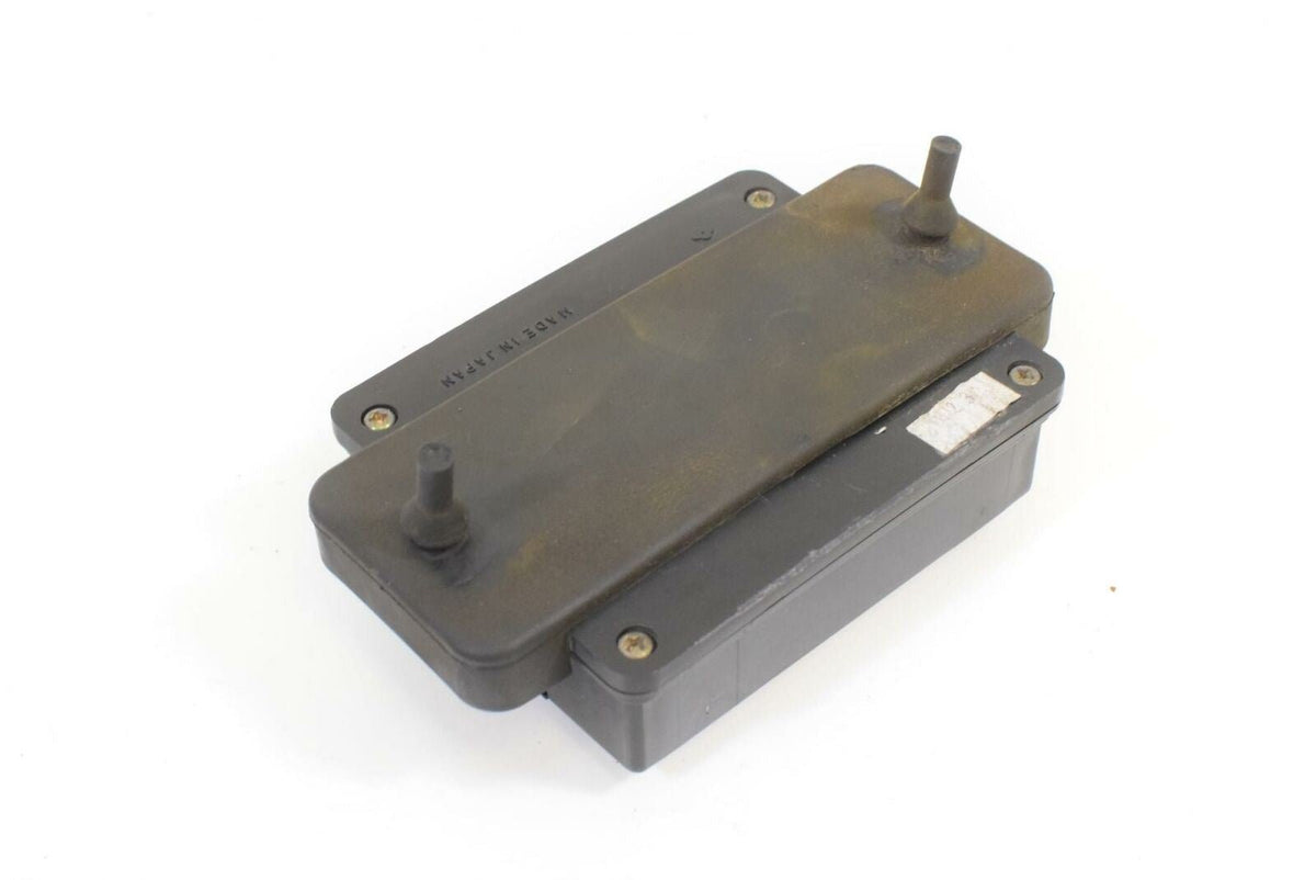 2004 Suzuki VZ1600 Marauder Fuse Junction Box Module 26021-002 {{ shop.shopifyCountryName }} - Mototech271