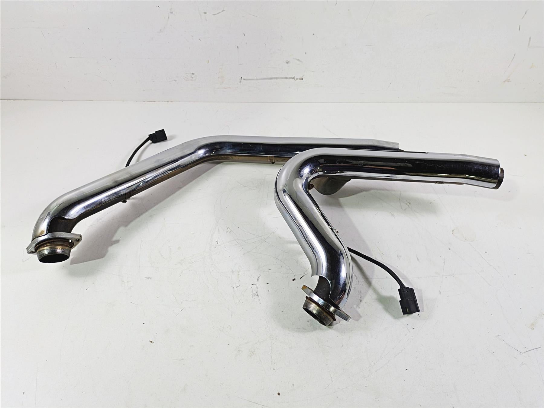 2018 Harley FXBR Softail Breakout Stock Exhaust Header Manifold Set 65600259 {{ shop.shopifyCountryName }} - Mototech271