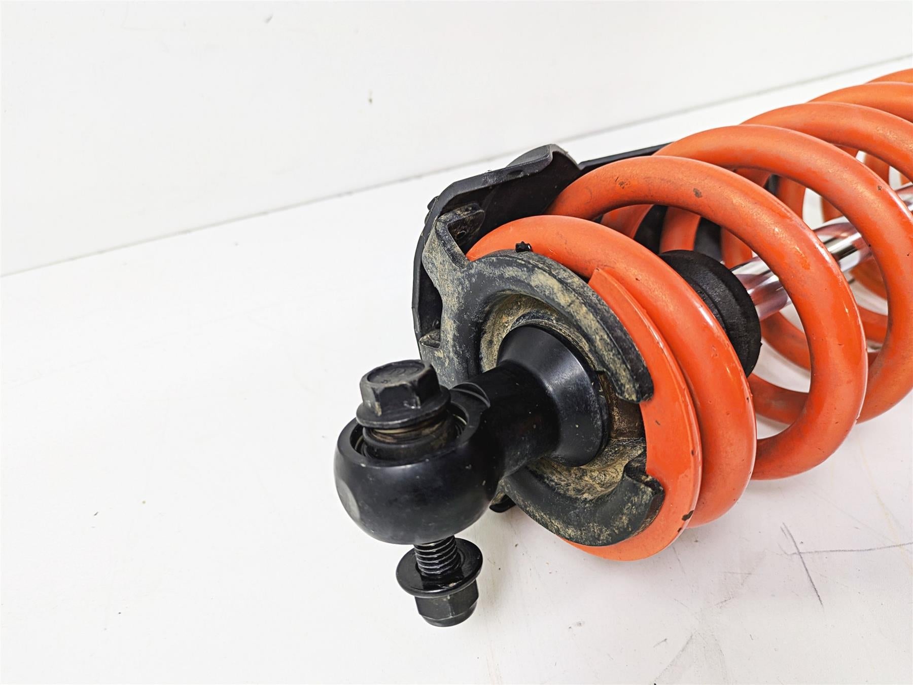 2023 Can Am Maverick X3 XMR Turbo RR Fox Right Rear Shock 64" Red 706004809 {{ shop.shopifyCountryName }} - Mototech271