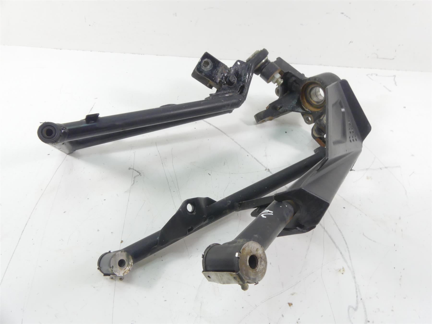 2020 Can-Am Commander 1000R XT Front Left Knee Control Arm Assembly 705401548 {{ shop.shopifyCountryName }} - Mototech271