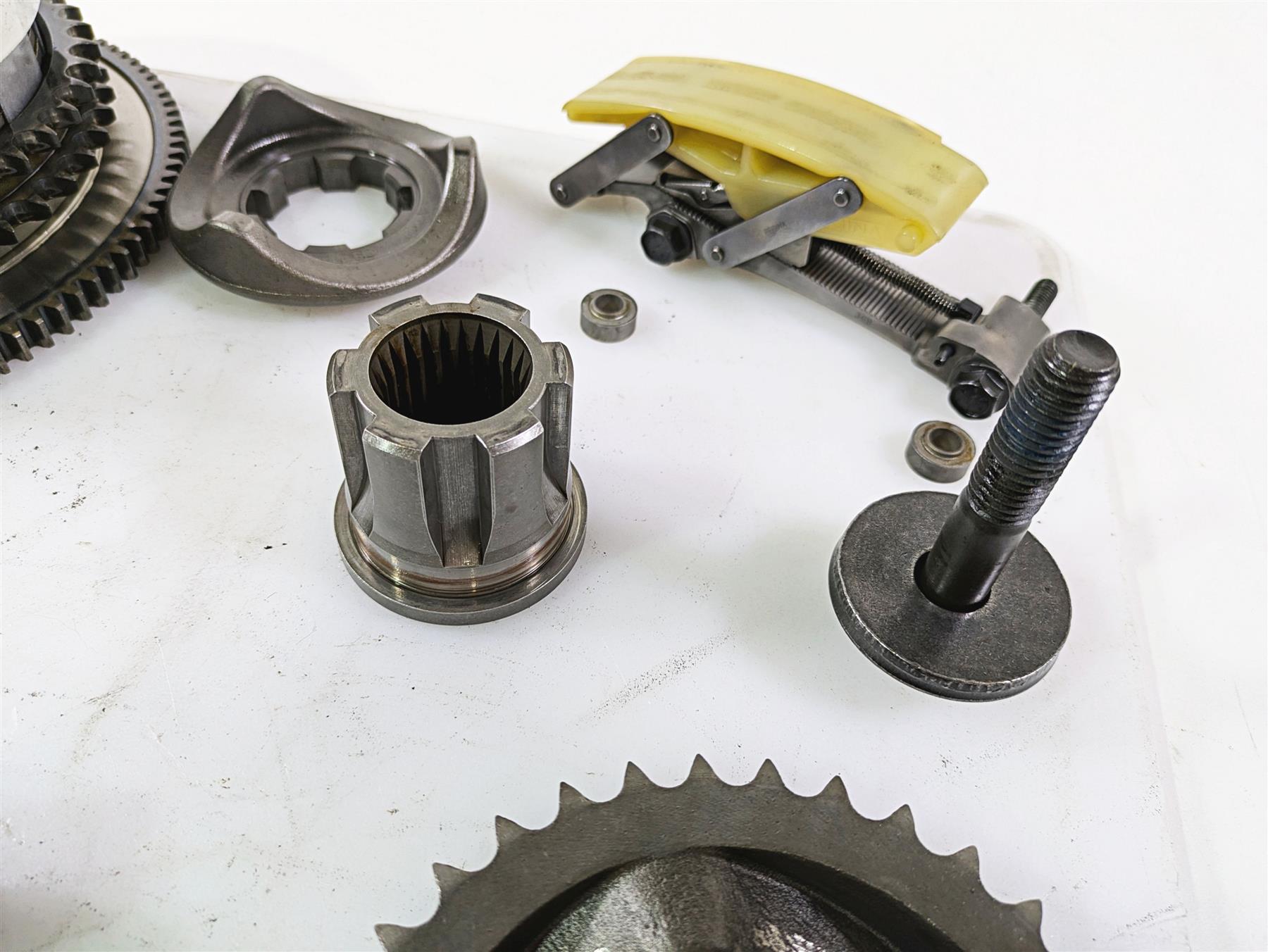 2009 Harley FLSTSB Cross Bones Primary Drive Clutch Kit 37813-06A {{ shop.shopifyCountryName }} - Mototech271