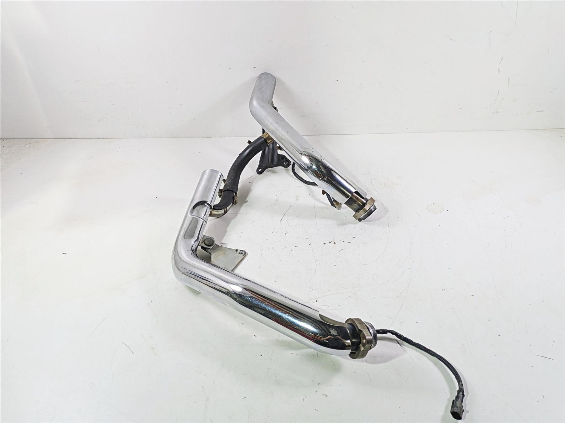 2011 Harley FXDC Dyna Super Glide Oem Stock Exhaust Header Set 65631-10 65825-10 {{ shop.shopifyCountryName }} - Mototech271
