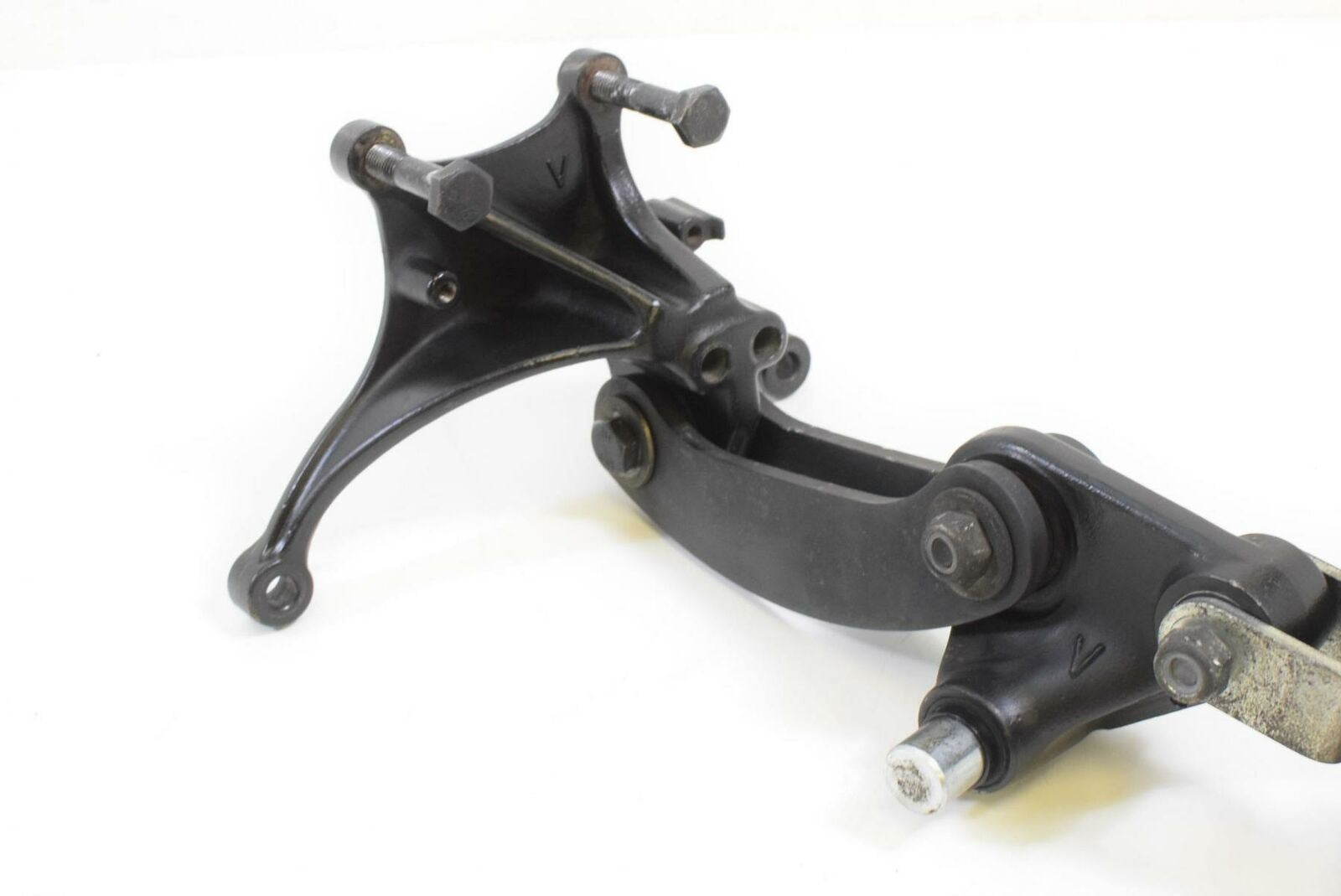 2015 Victory Gunner 106ci Rear Shock Damper Linkage 1542771 / 1823990 {{ shop.shopifyCountryName }} - Mototech271