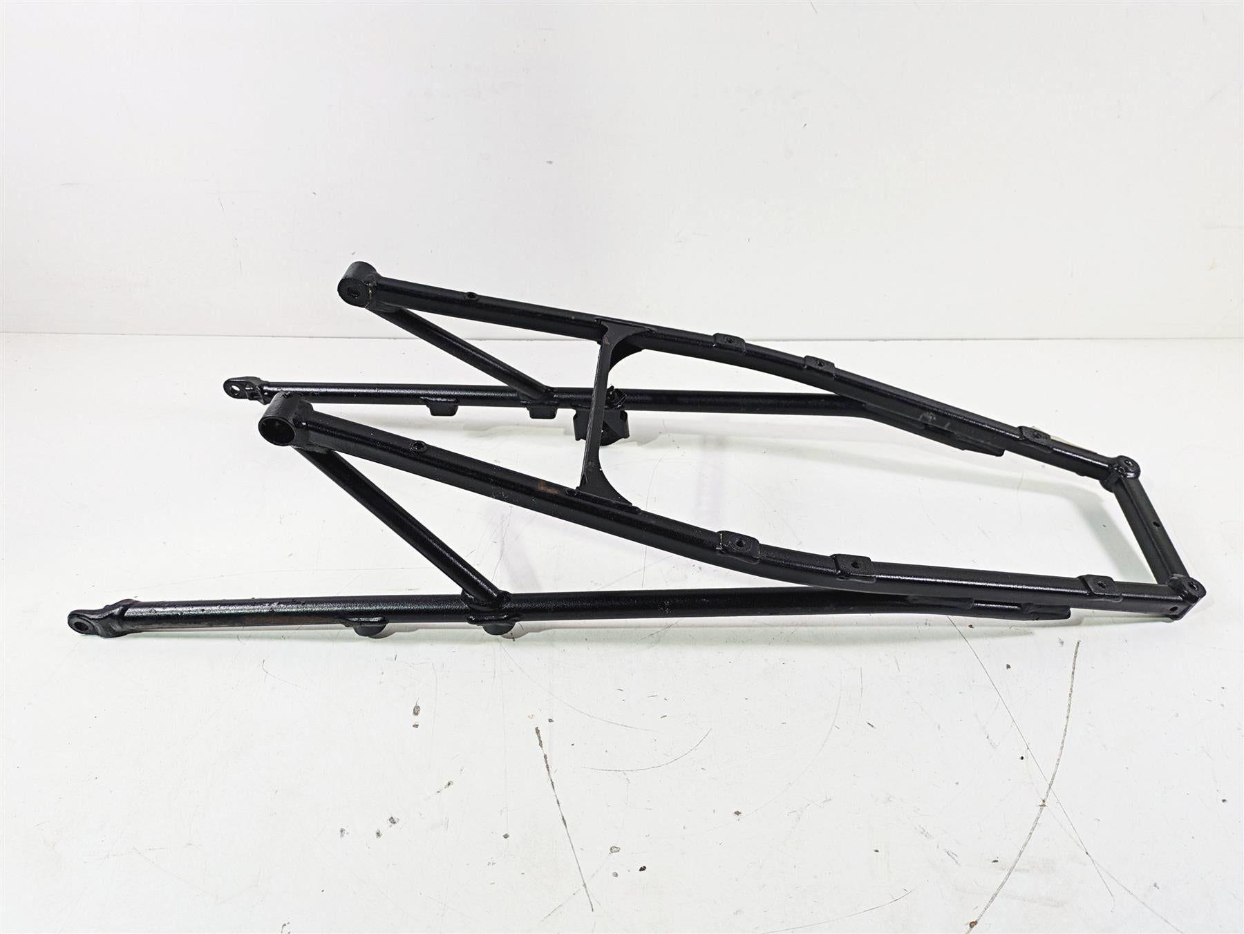 2015 BMW R1200GS Adv K51 Rear Subframe Sub Frame 46518534315 46518354222 {{ shop.shopifyCountryName }} - Mototech271