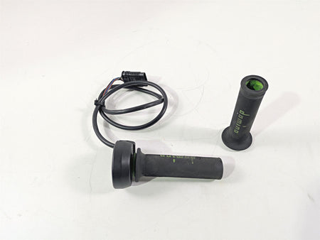 2017 Aprilia RSV 1100 Tuono V4 Factory Ride Fly By Wire Throttle Grip 2D000095 {{ shop.shopifyCountryName }} - Mototech271