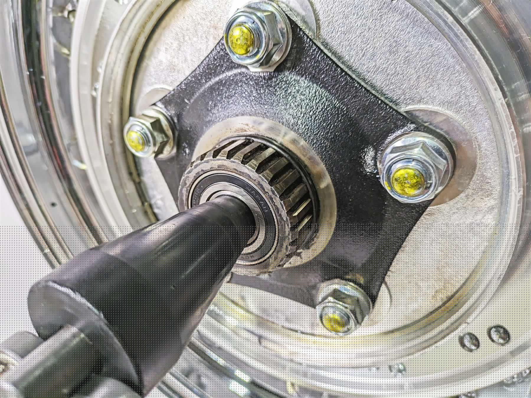 2002 Honda VTX1800 Retro Straight 15x4.5 Spoke Rear Wheel Rim 42650-MCV-A11 {{ shop.shopifyCountryName }} - Mototech271