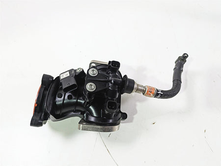 2017 Harley Touring FLHTKSE CVO E-Glide Intake & Injectors 27300121 {{ shop.shopifyCountryName }} - Mototech271